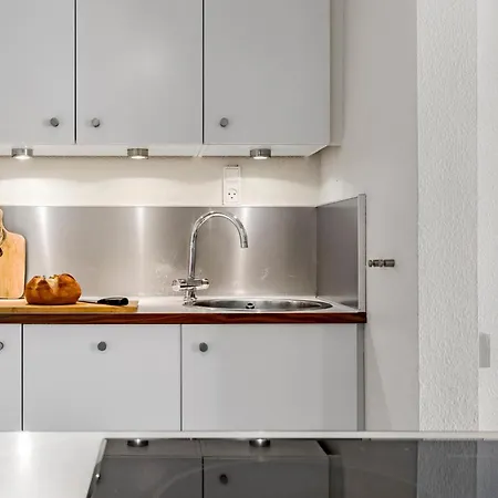 Gorgeous In With Wifi Lägenhet